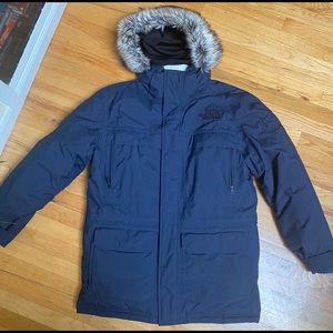 North Face Men’s McMurdo Parka in Navy (L)